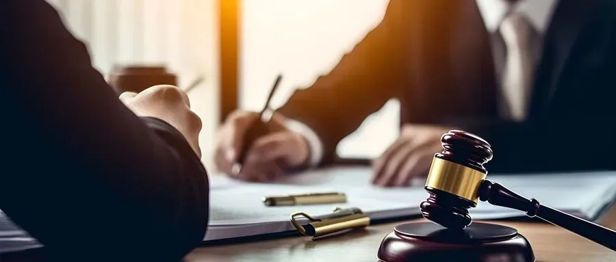 法律热点问题,挑战与机遇并存 法律热点问题,挑战与机遇并存